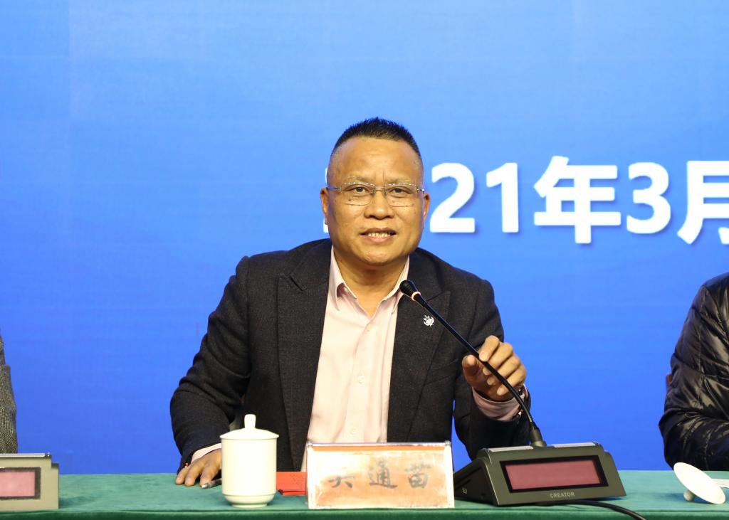 吴青林指出,安全稳定是后勤工作底线,关系师生切身利益,关系学校发展